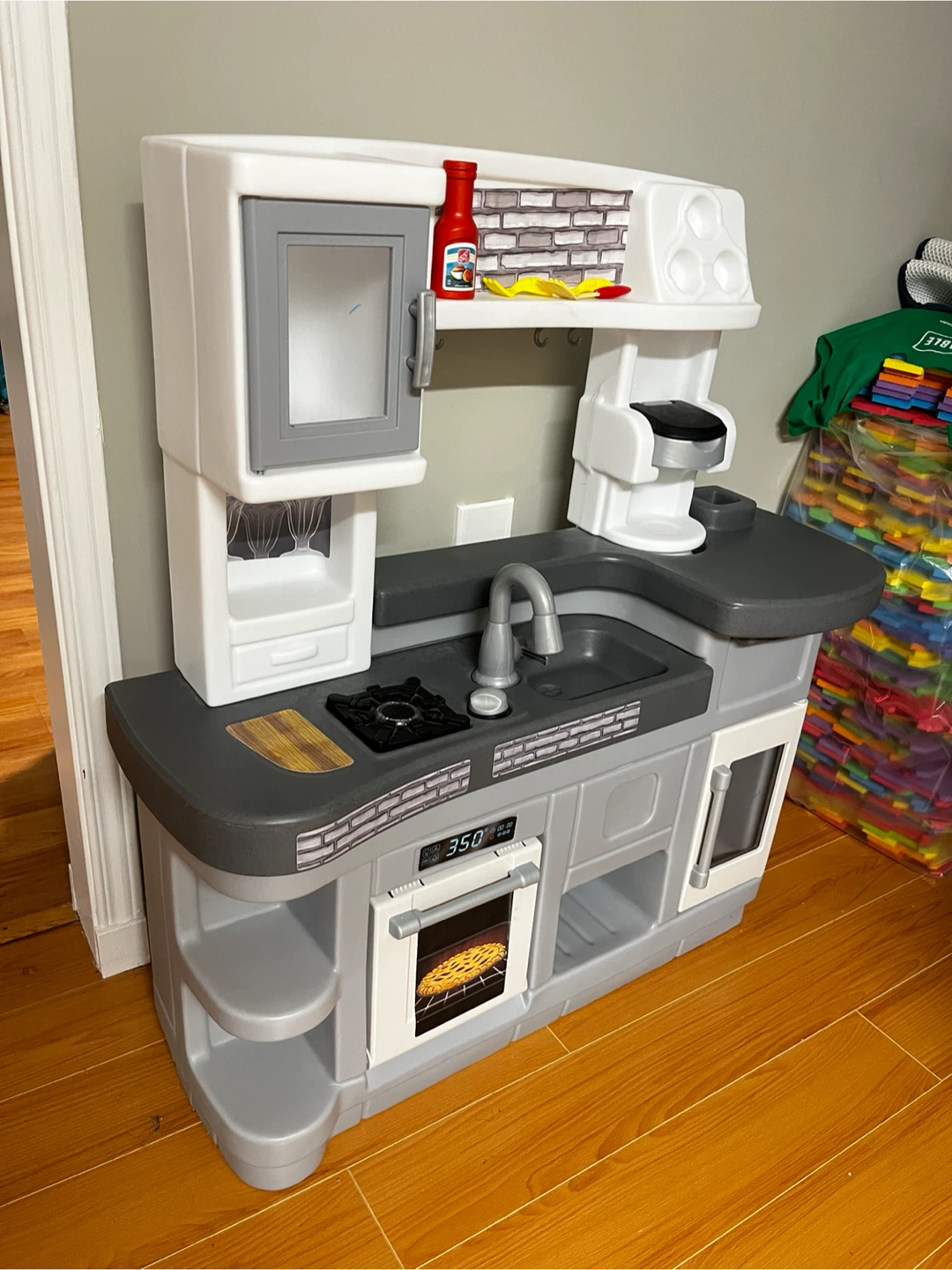 Step2 Lifestyle Play Kitchen for baby and kid - photo 2