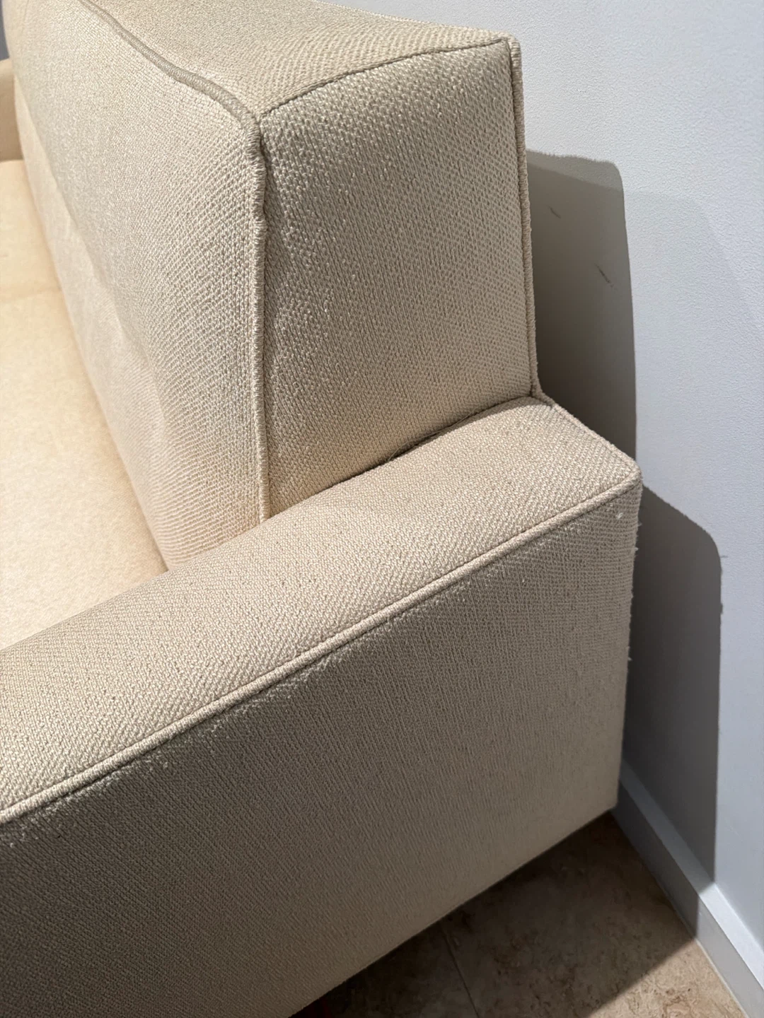 DWR Bantam 84 mid century sofa - photo 3