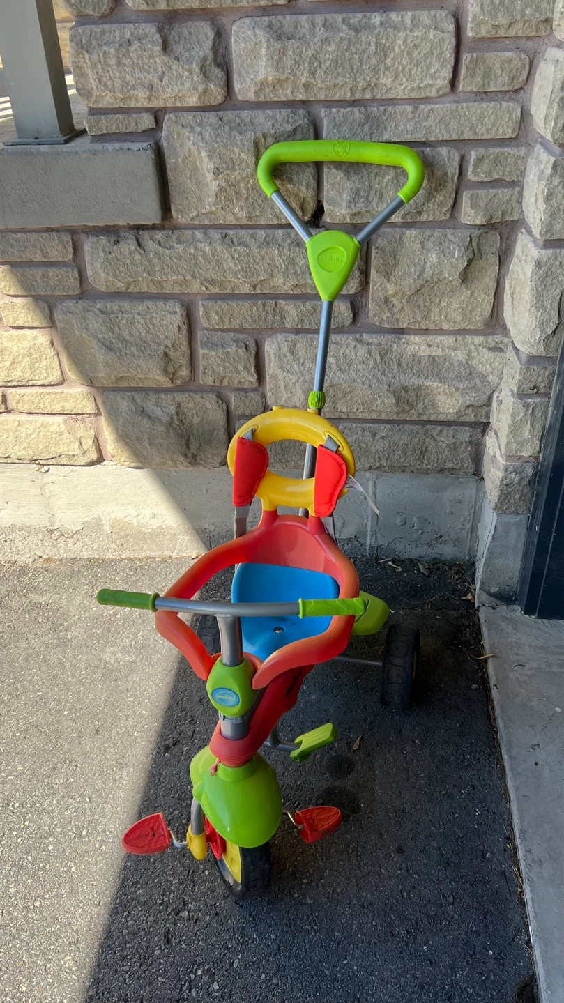smarTrike toddler tricycle