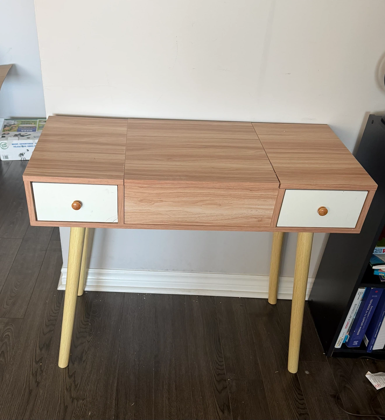 Wood Finish Vanity Desk with Flip-Top Mirror