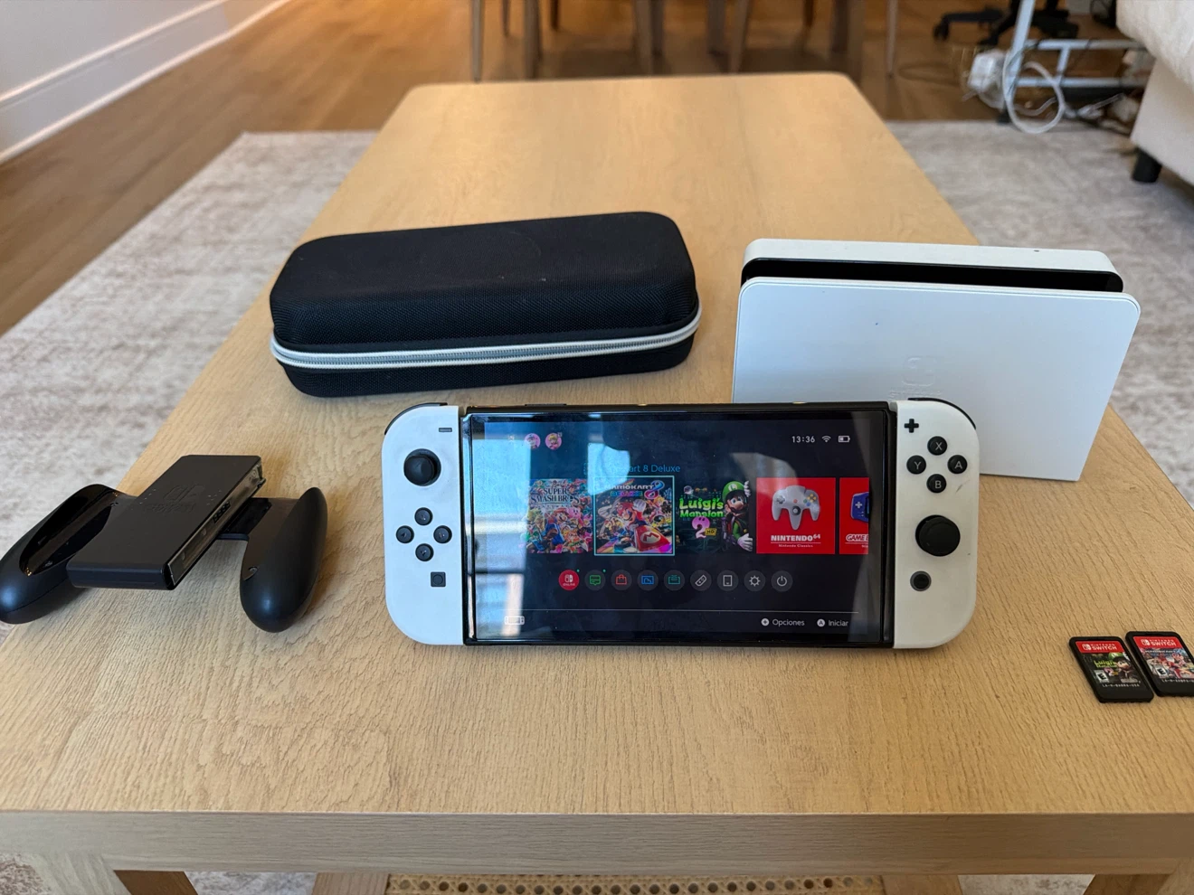 Nintendo Switch OLED Model White