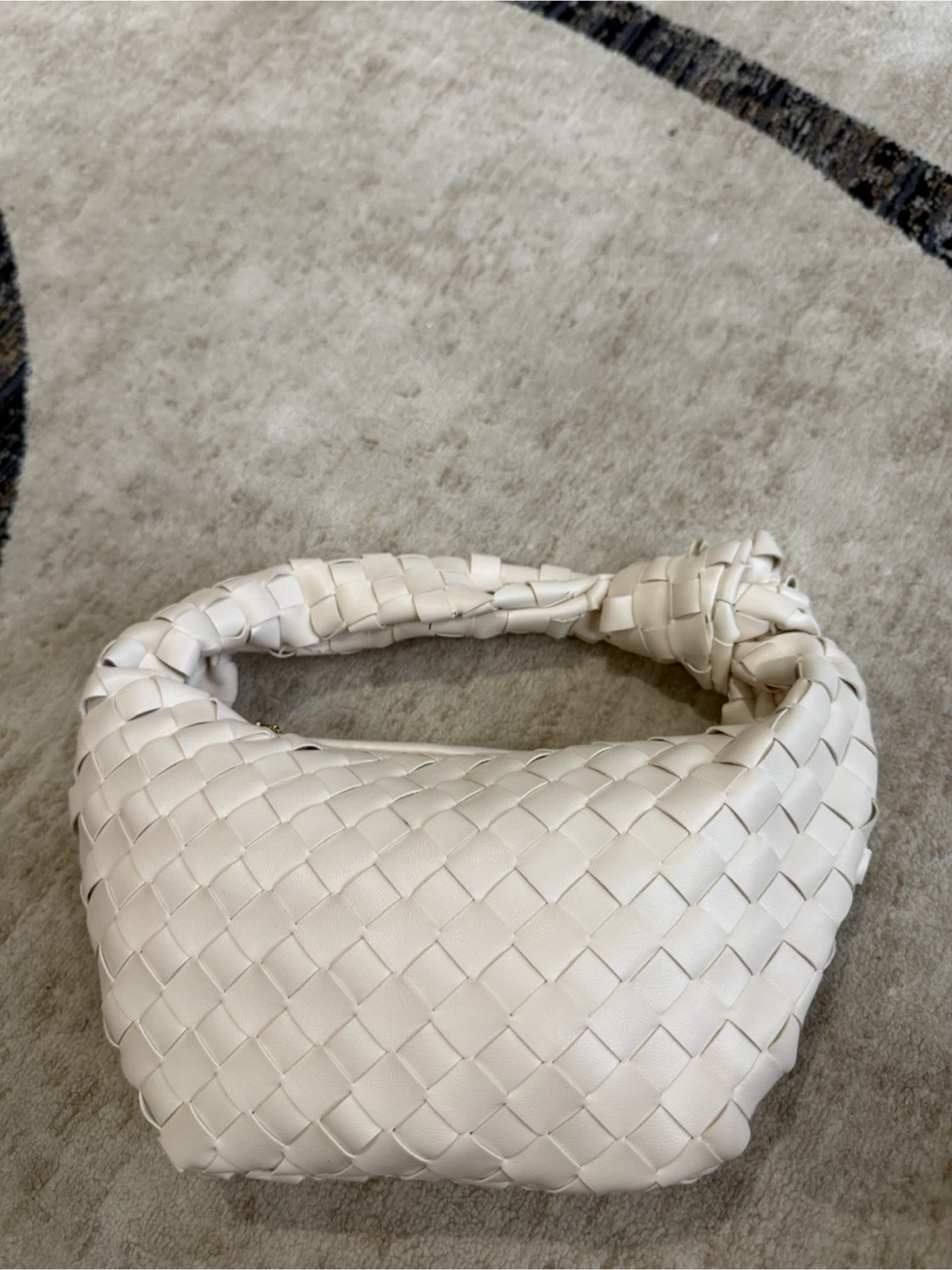 Bottega Veneta Inspired White Intrecciato Shoulder Bag - photo 3