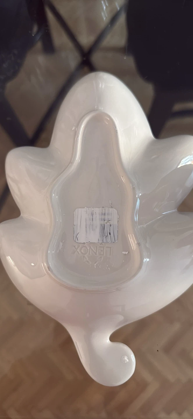 Lenox White leaf dish - photo 5