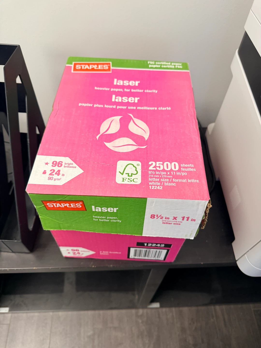 Staples Laser Paper 8.5 x 11 inch (4 packs of 500)