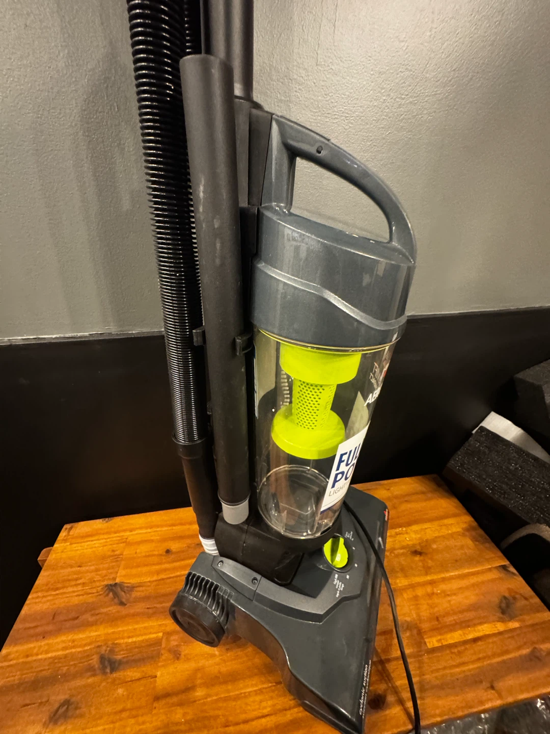 Bissell AeroSwift Compact Vacuum - photo 4