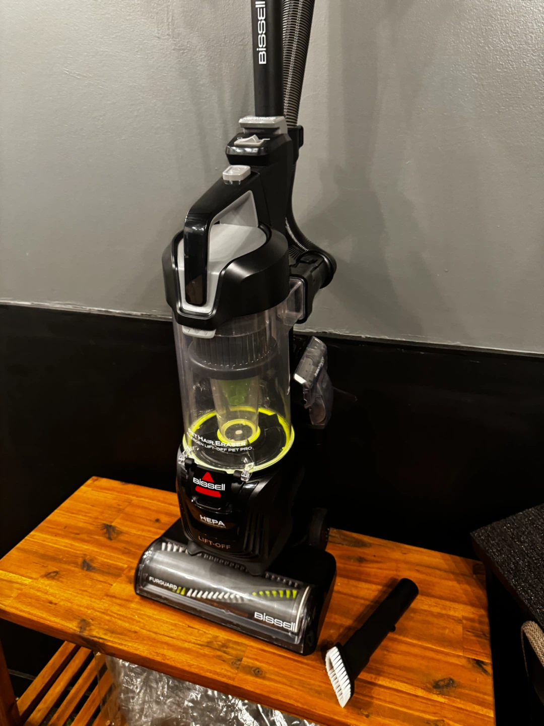 Bissell Pet Hair Eraser Lift-Off Pet Pro Vacuum - photo 3