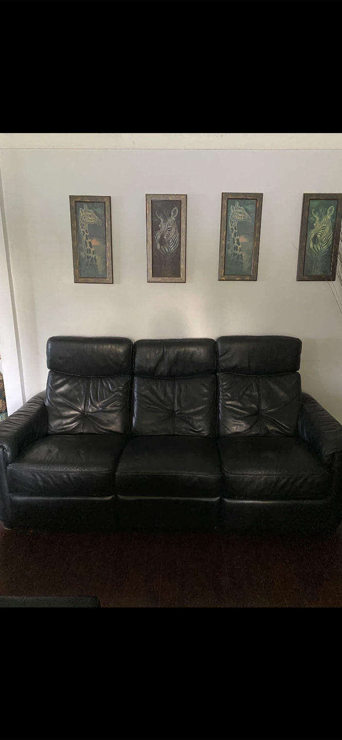 Black Leather Three-Seater Sofa