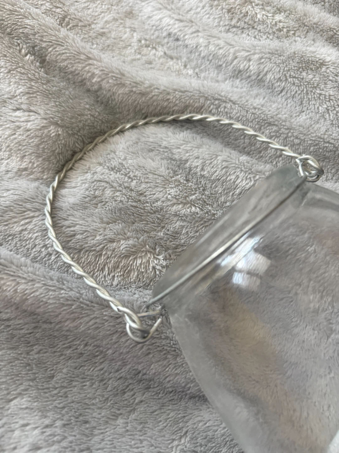 Glass bird container with metal handle - photo 3