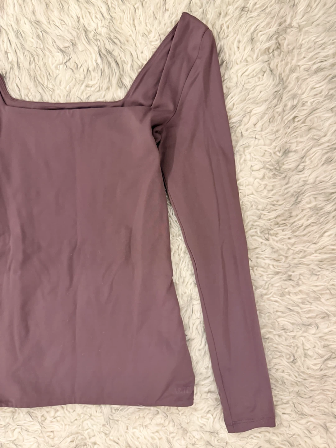 Aritzia Original Contour Squareneck Longsleeve - Smoked Eggplant - photo 2