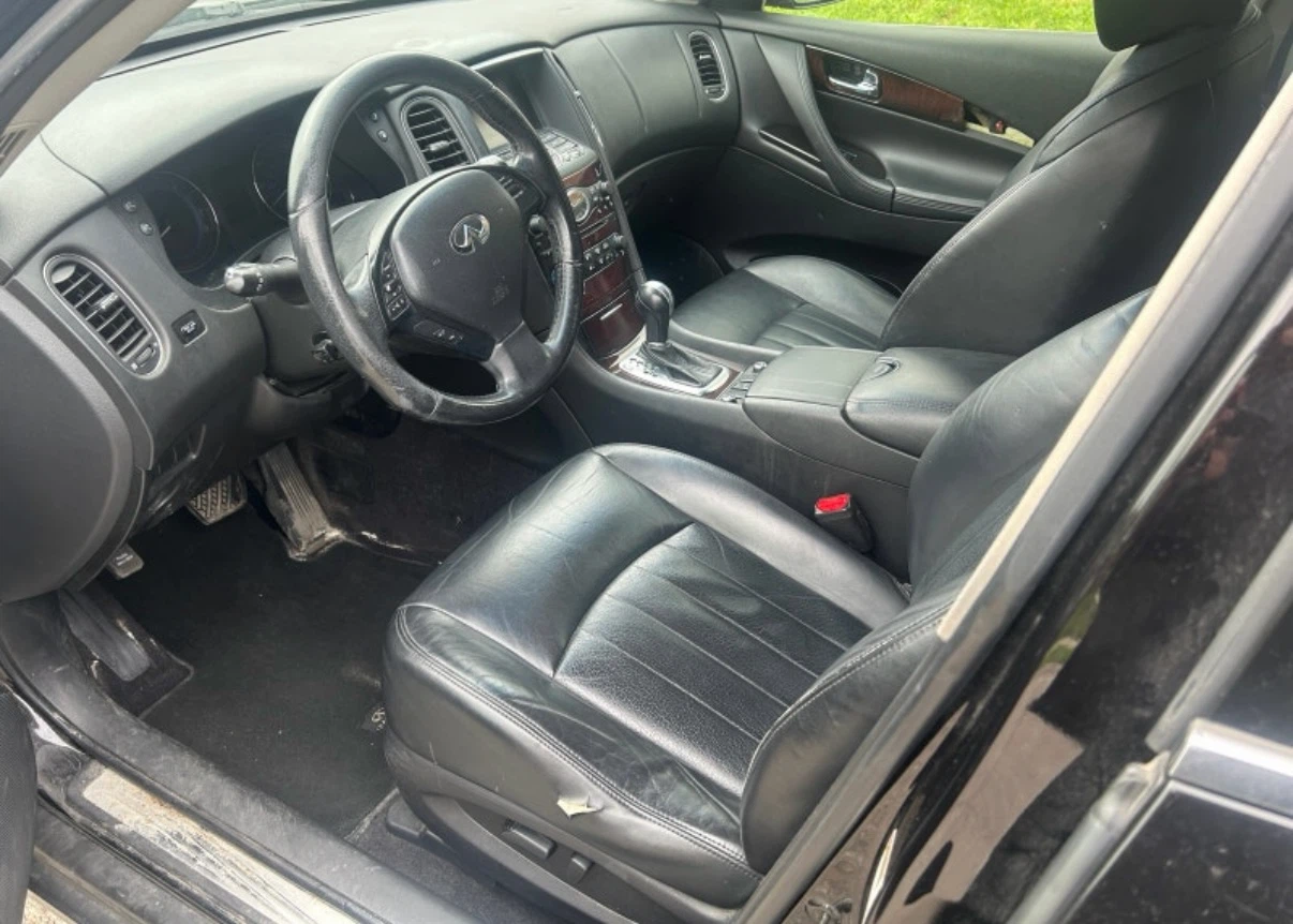 Infiniti EX35 Luxury SUV - photo 3