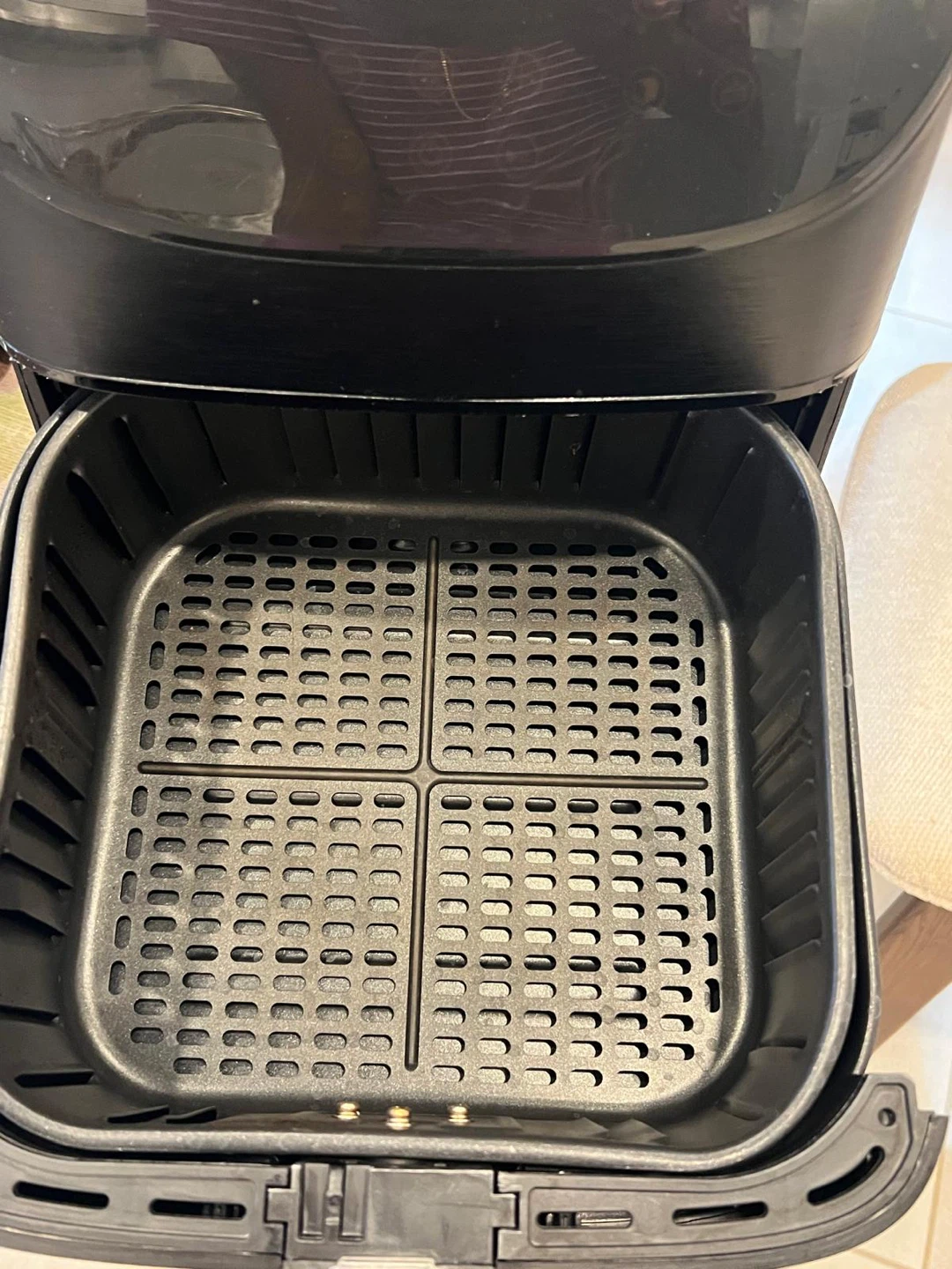 Cosori Air Fryer 5.8QT - photo 4