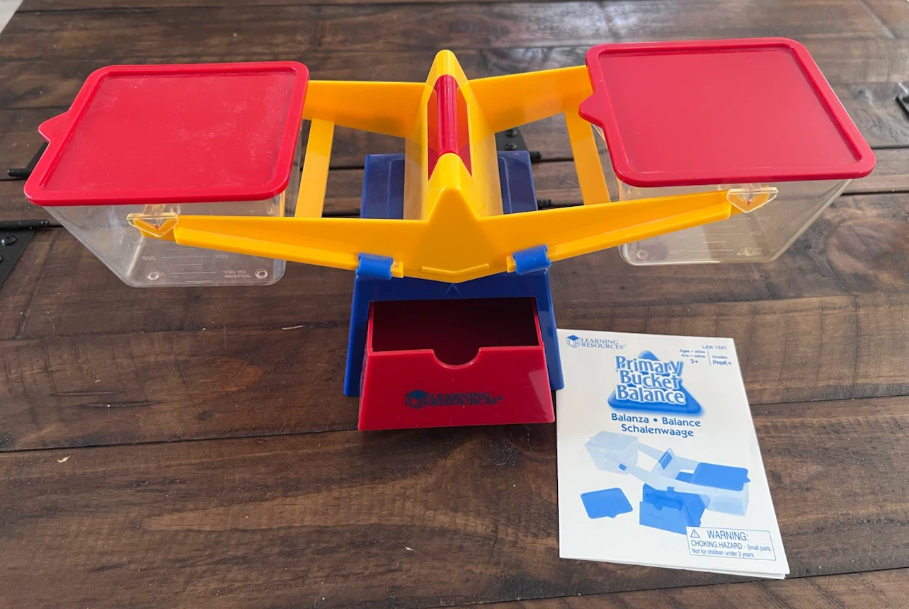 Learning Resources Primary Bucket Balance with Hexagram Weights - photo 2