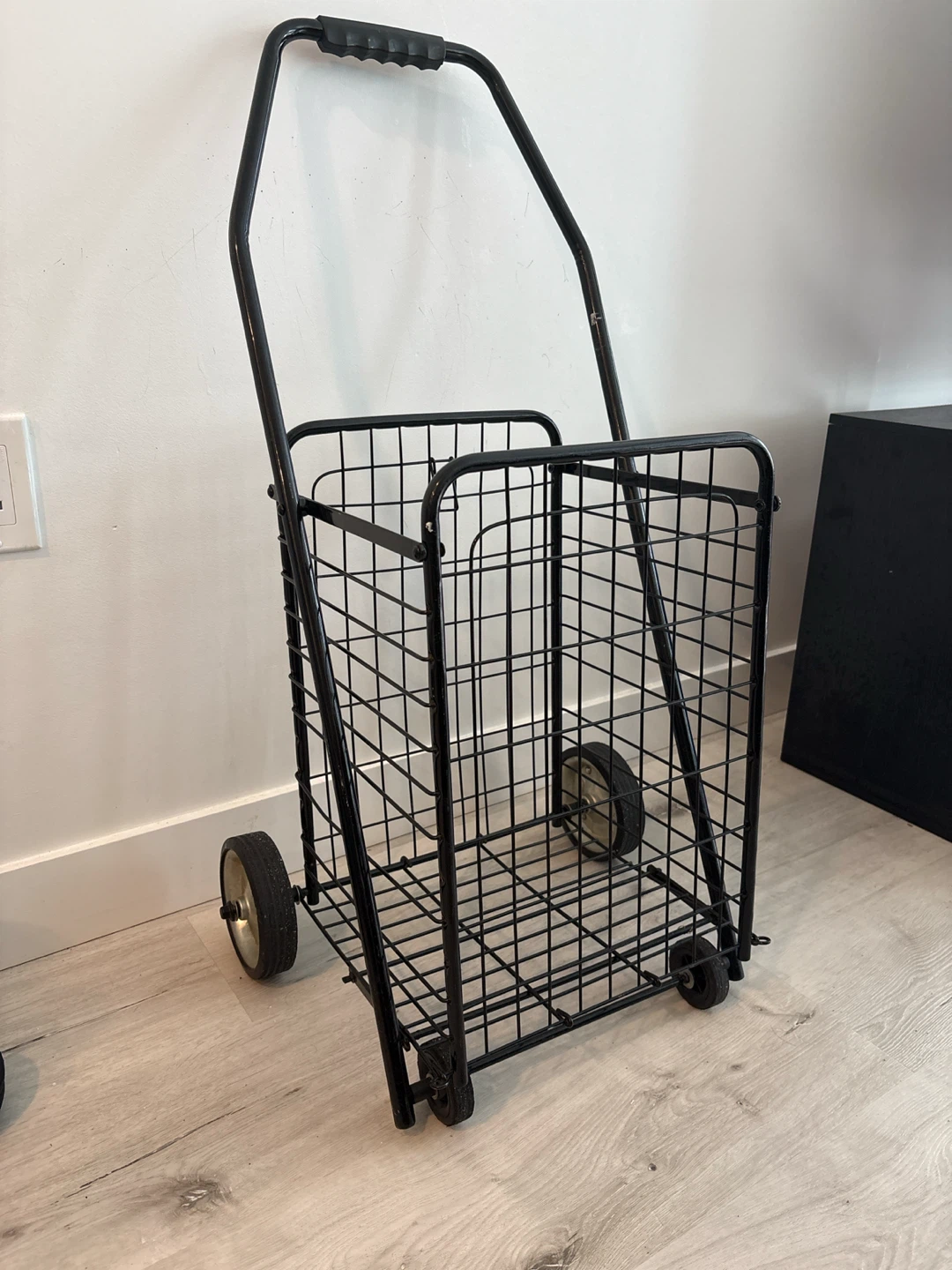 Folding Metal Shopping Cart