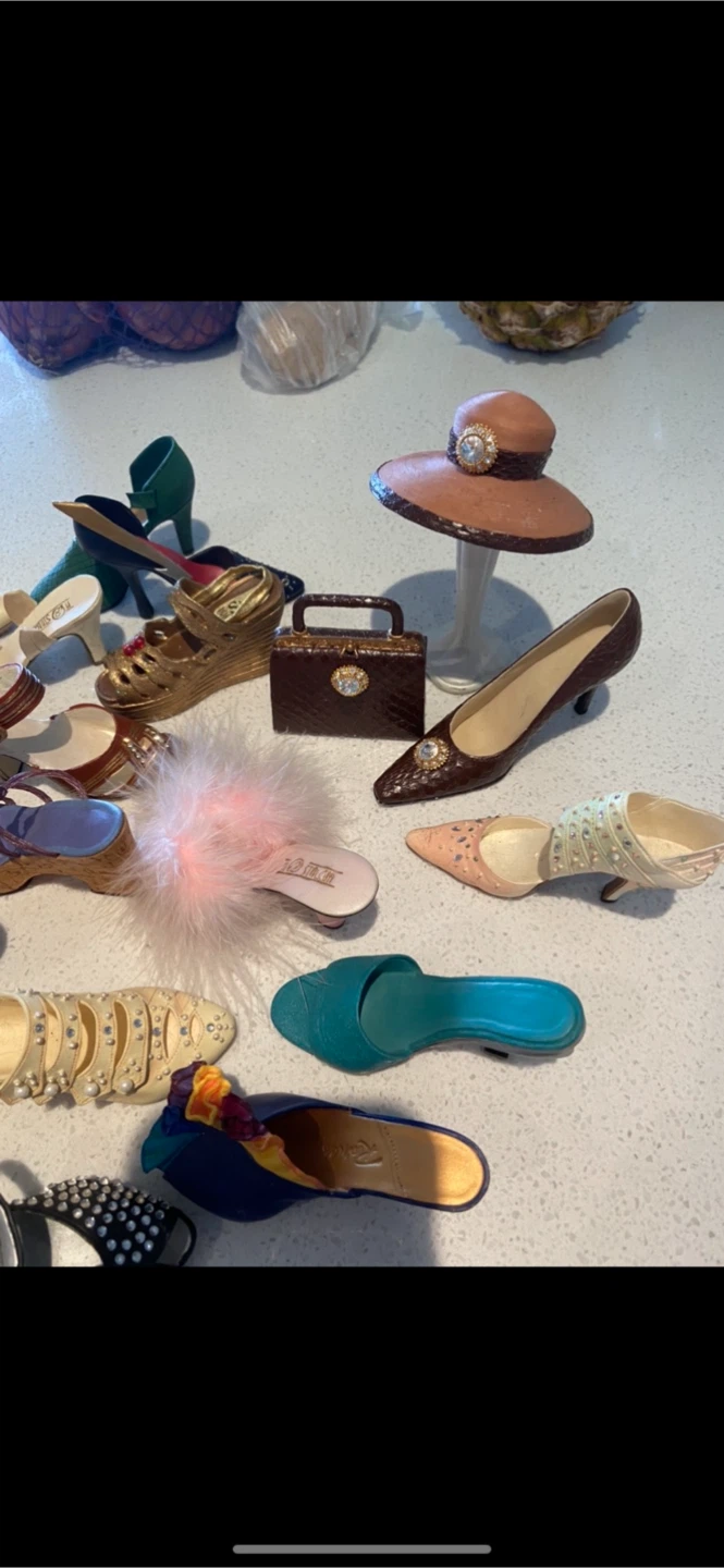 Mini shoe collection 👡👠👜 - photo 2