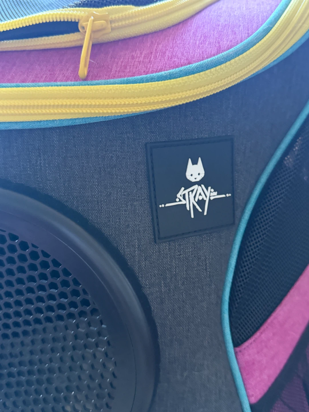 Travel Cat Stray Cat Backpack - photo 3