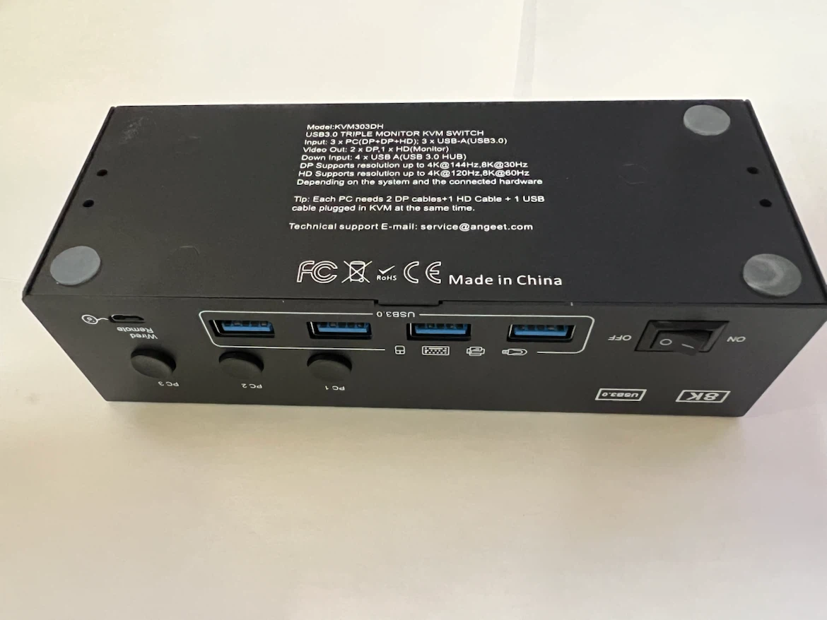 (NO CABLES INCLUDED ONLY HUB)KVM Switch 3 Monitors 3 Computers - photo 5