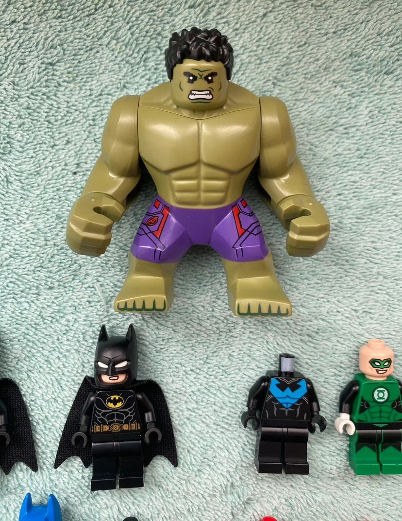 Lego DC & Marvel Minifigure Lot - photo 4