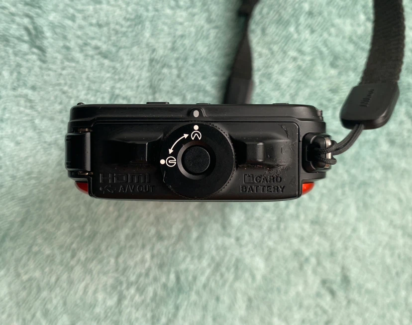Nikon Coolpix AW100 Waterproof Camera - photo 4