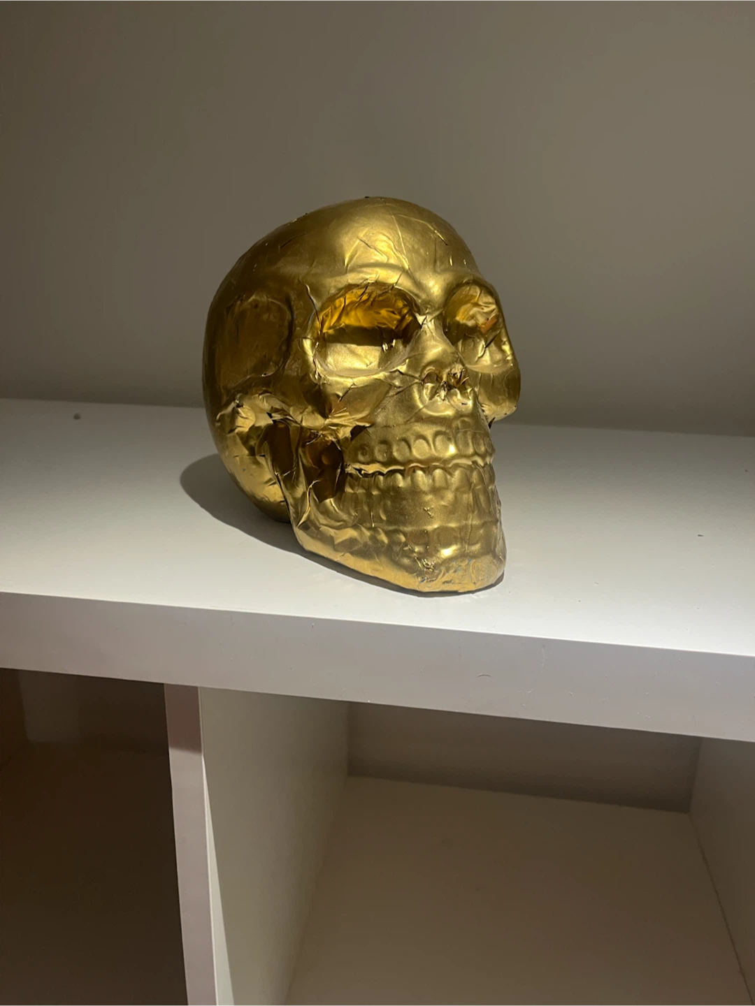 Gold Skull Decor