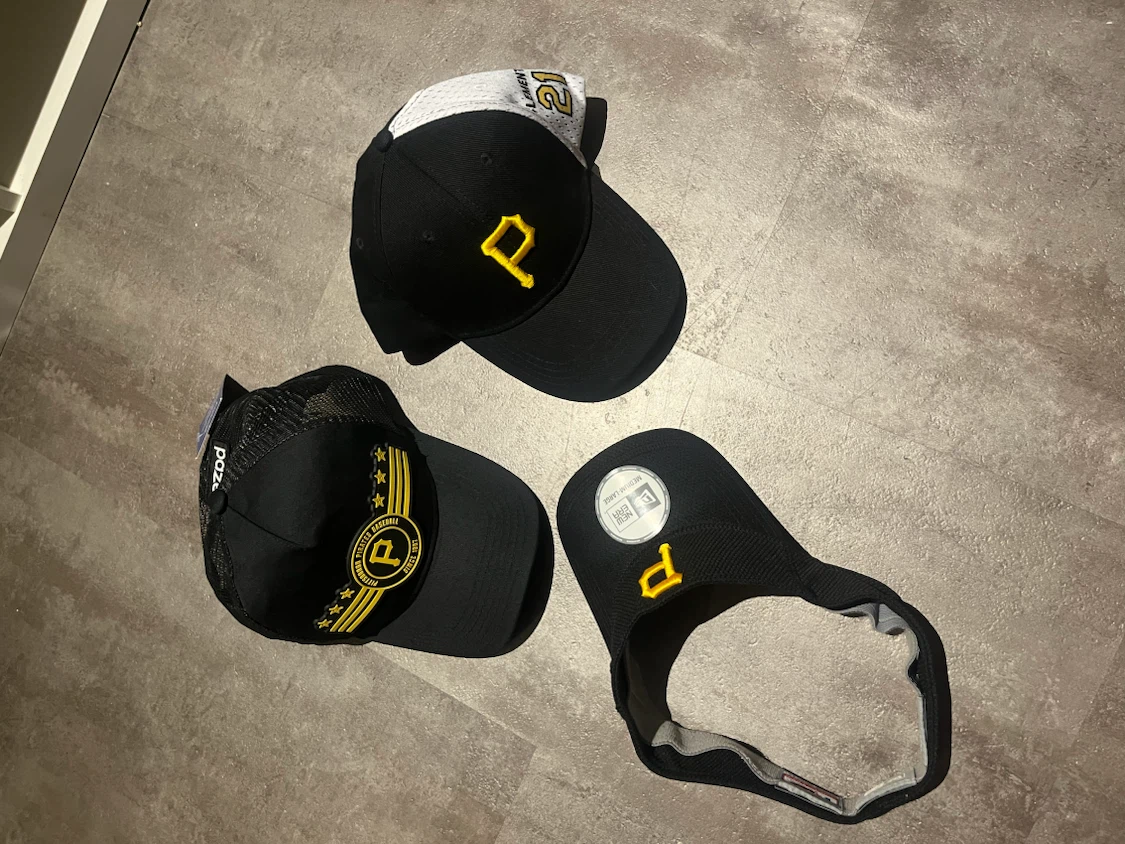 Pittsburgh Pirates XL Shirt and Hats Bundle - photo 3