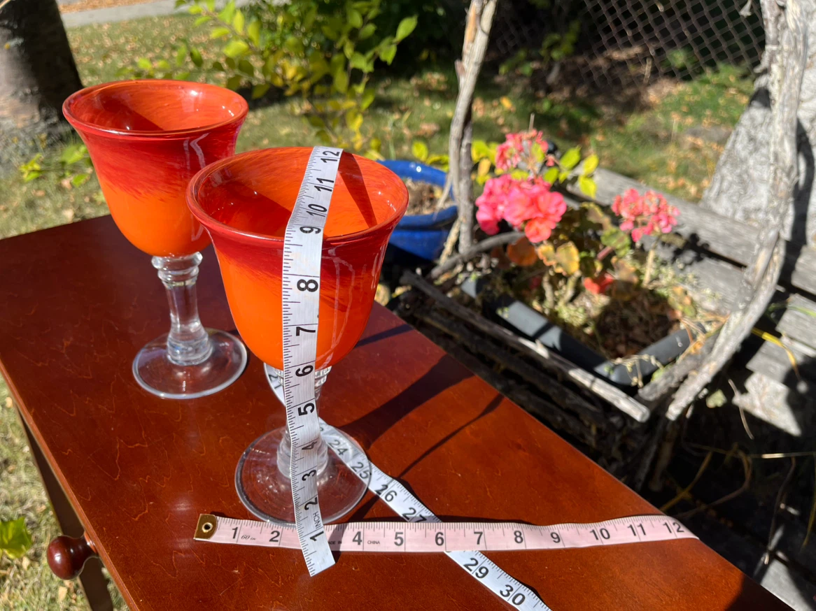 Hand Blown Orange Art Glass Goblets, pair - photo 5