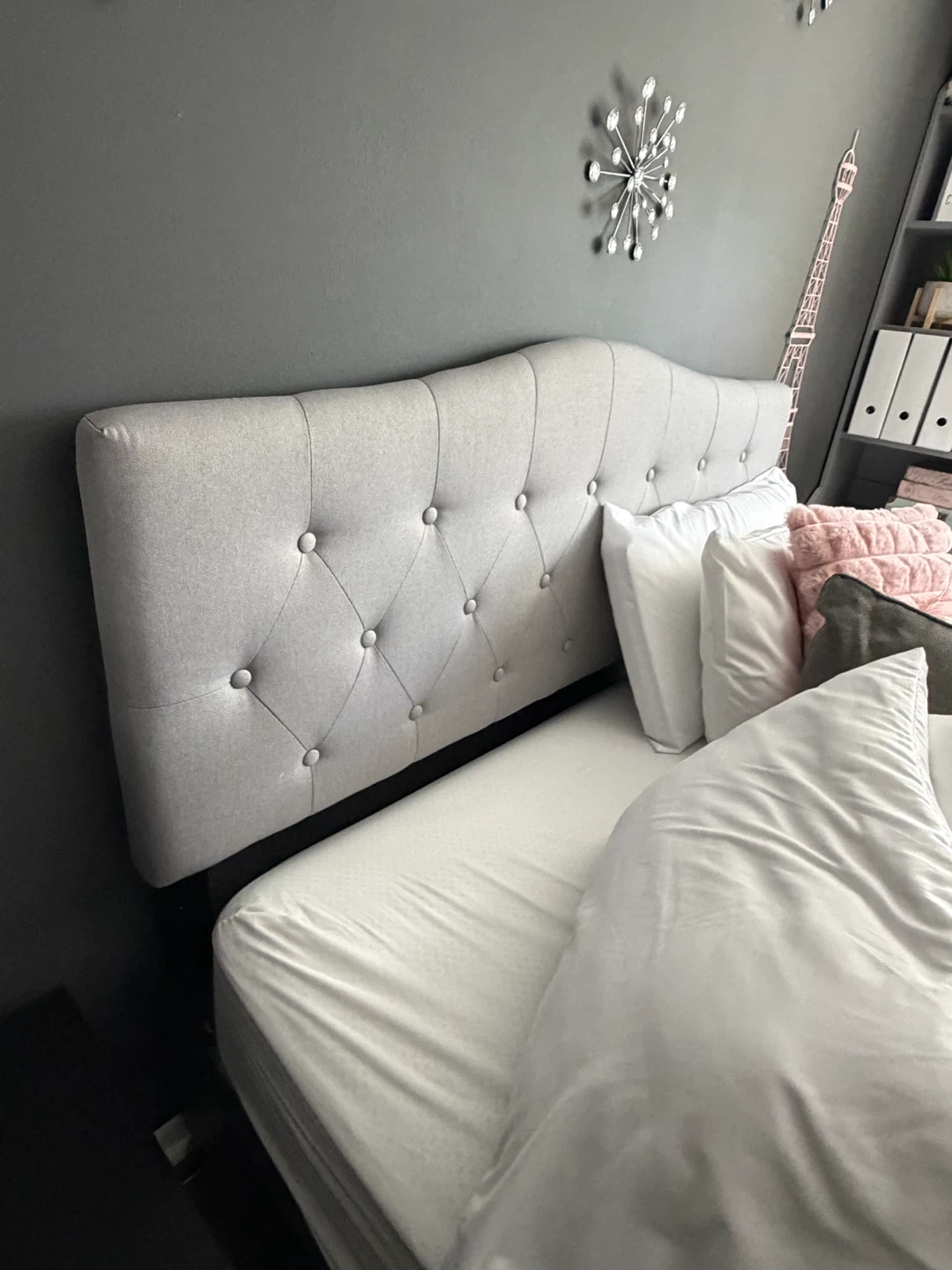 Queen Bed Frame + Mattress – Excellent Condition – Moving Sale - photo 4