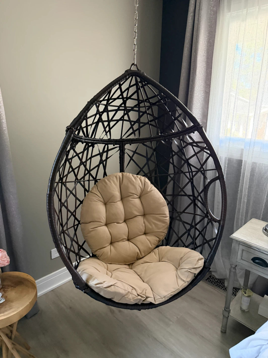 Beautiful Hanging Egg Chair / Indoor / Outdoor Swing Chair - photo 2