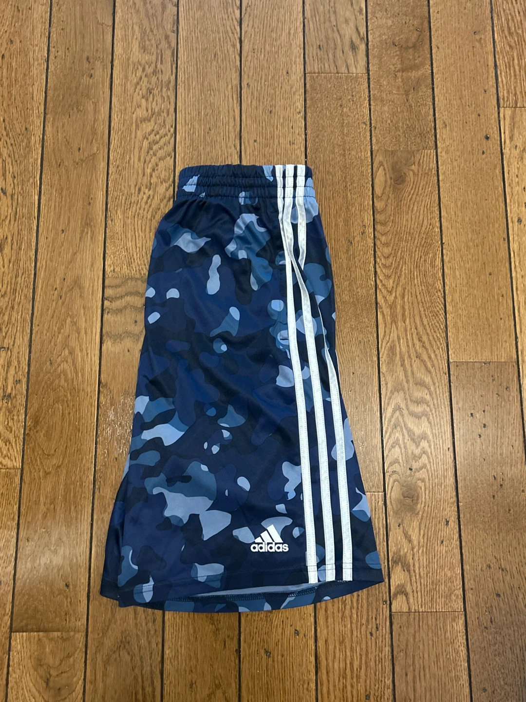 Adidas basketball shorts blue camo Size 18/20