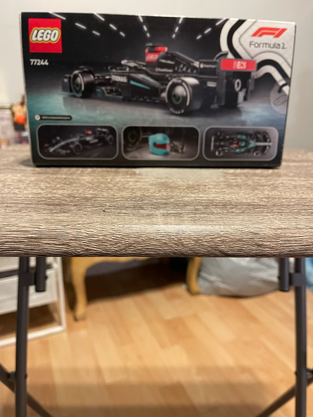 LEGO Speed Champions Mercedes-AMG F1 77244 - photo 2