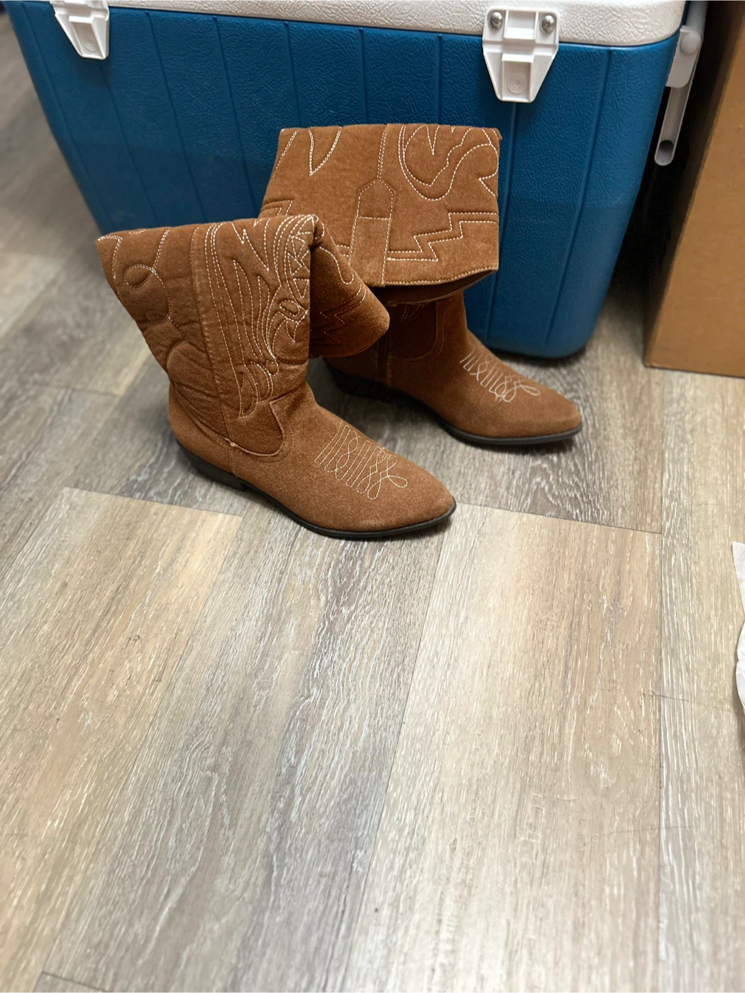 Brown Suede Cowboy Boots - photo 3