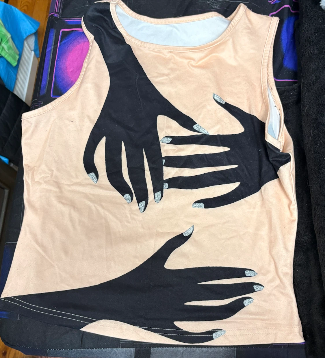 Graphic Print Sleeveless Tank Top