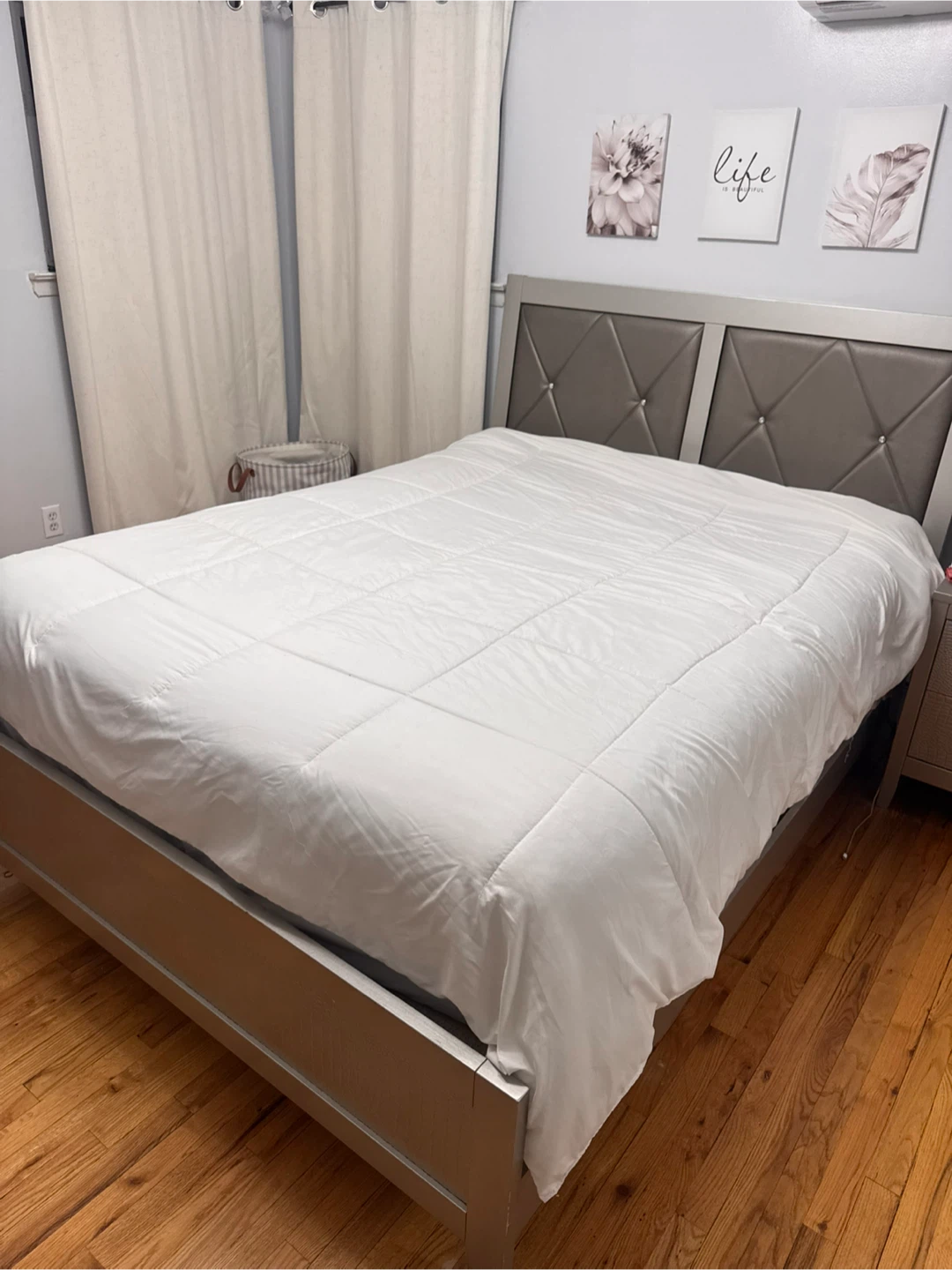 Silver Bedroom Furniture Set in Queens, NY