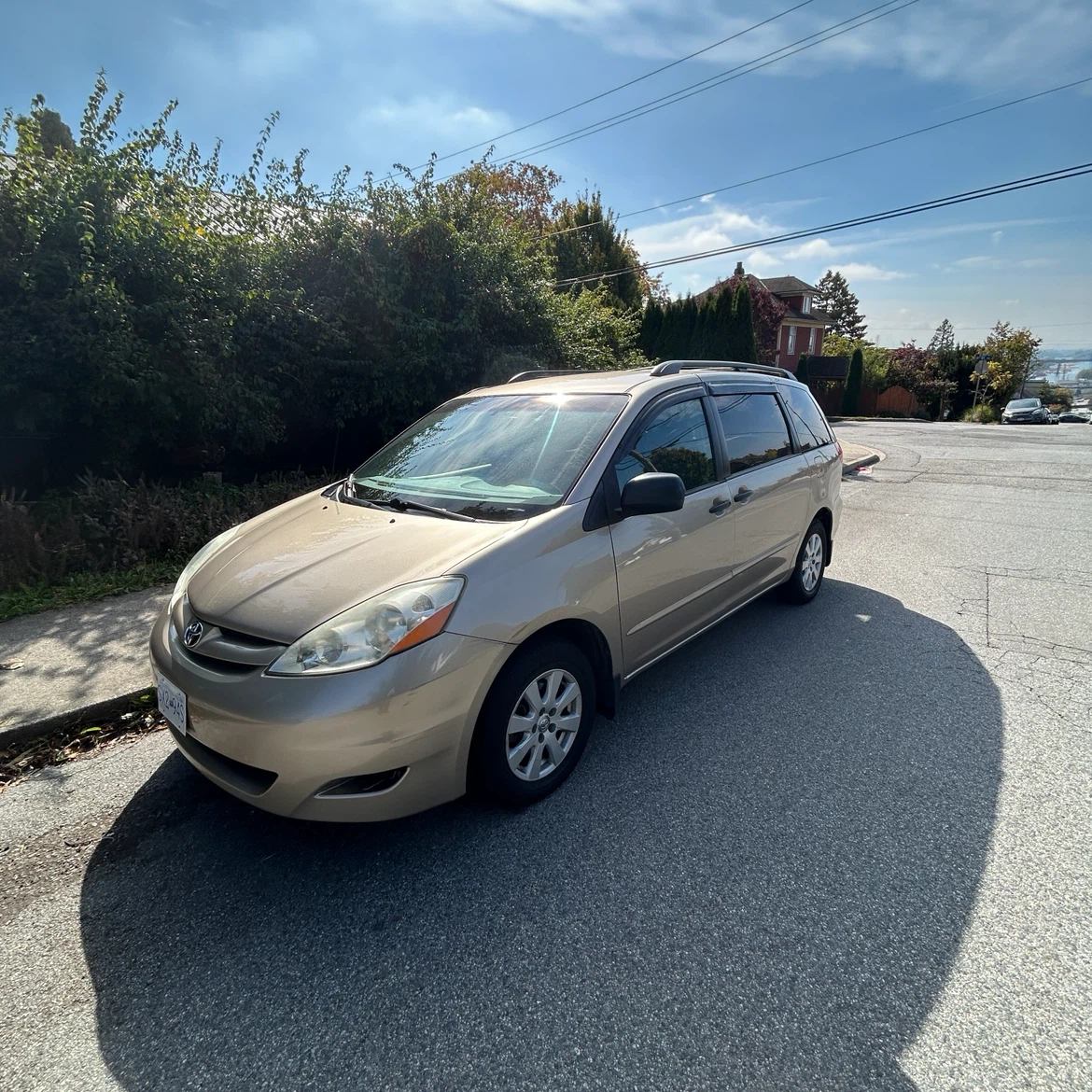 Toyota Sienna CE Minivan 2006 - photo 3