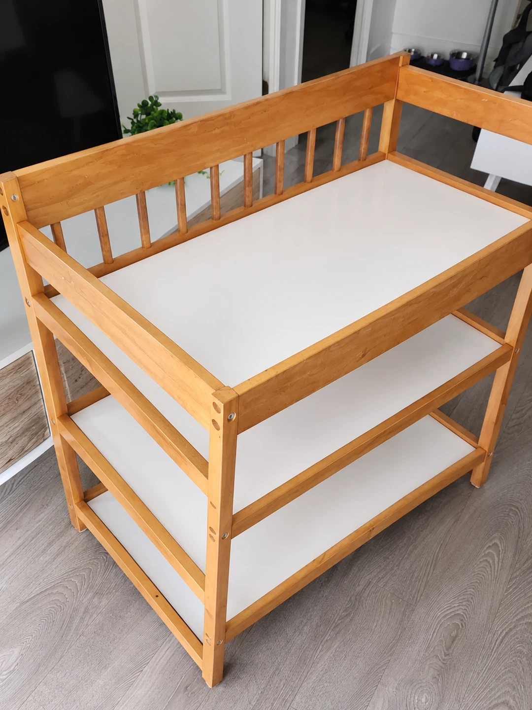 Changing table