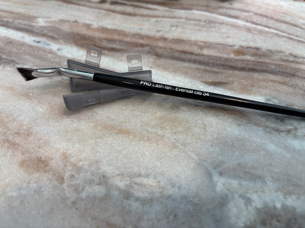 Sephora PRO Lash Fan Brush 34 - photo 2