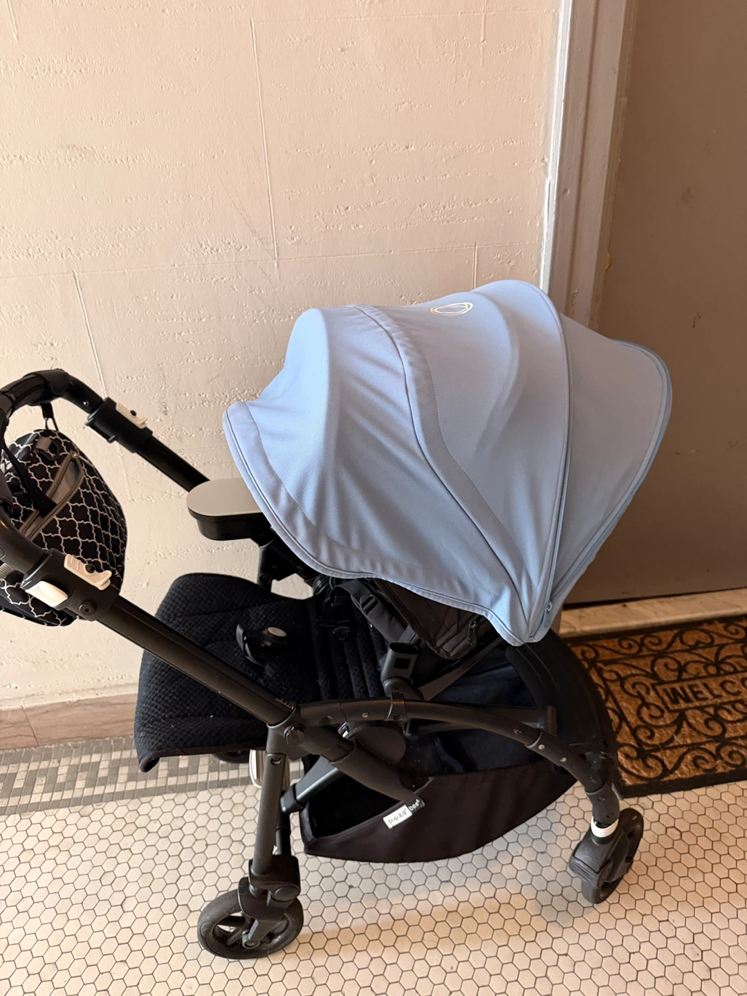Bugaboo Bee Stroller with Accessories - photo 4