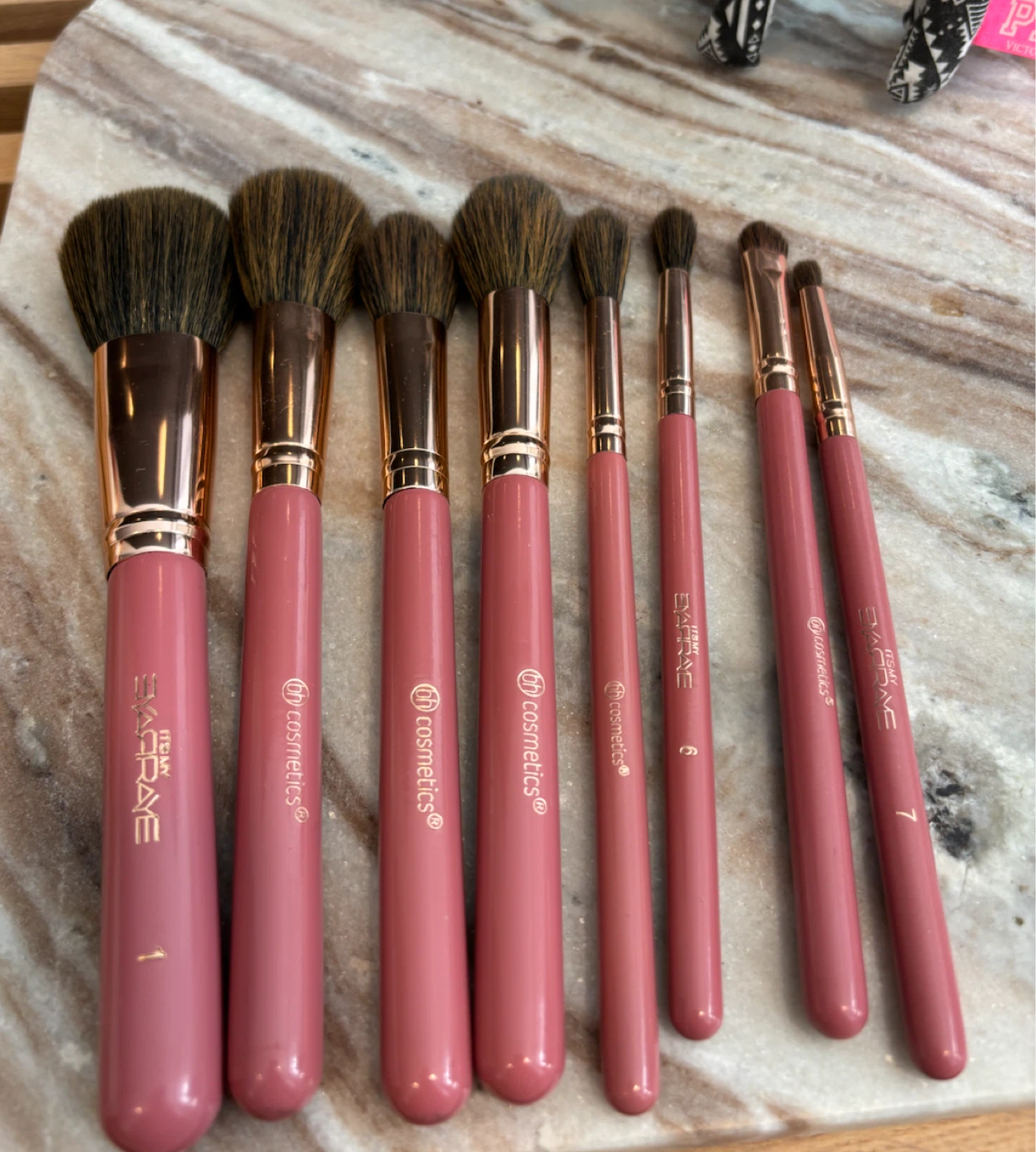 BH Cosmetics It's My Raye Raye Brush Set