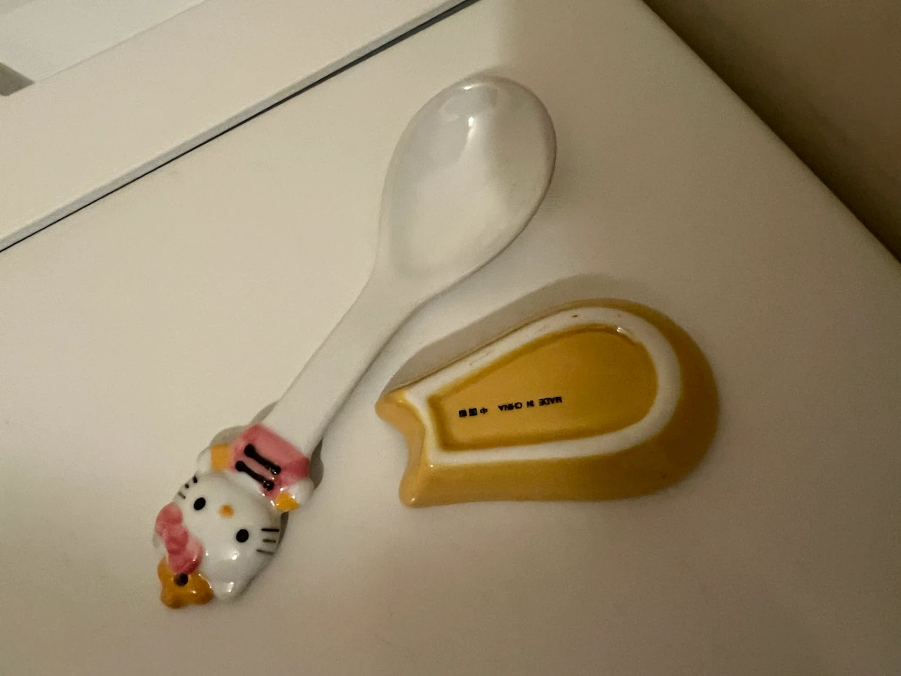 Sanrio Hello Kitty Spoon and Rest Set - photo 2