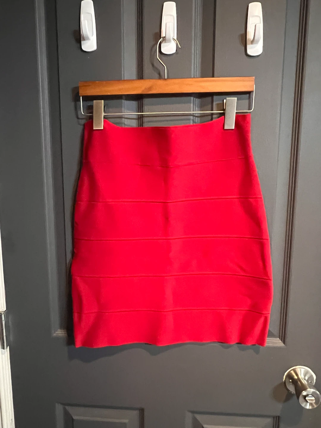 BCBG Red Bandage Mini Skirt - photo 2