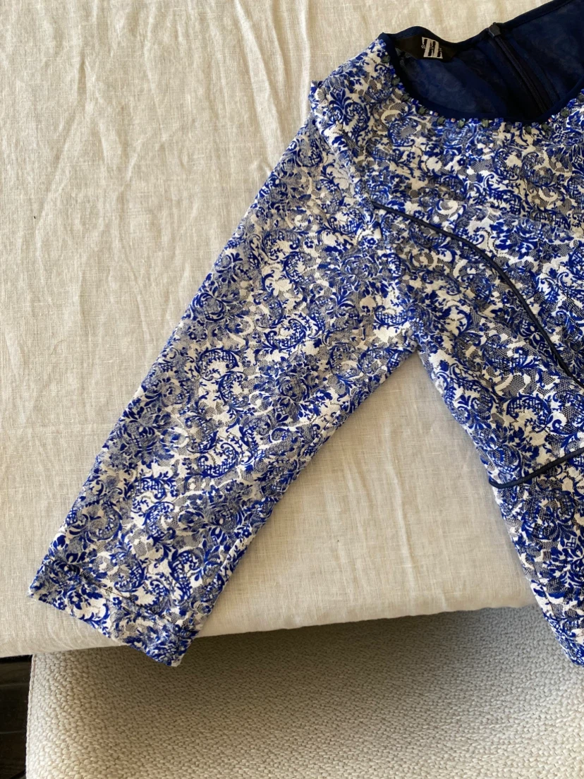 Women’s Blue Lace Peplum Dress (M) - photo 3