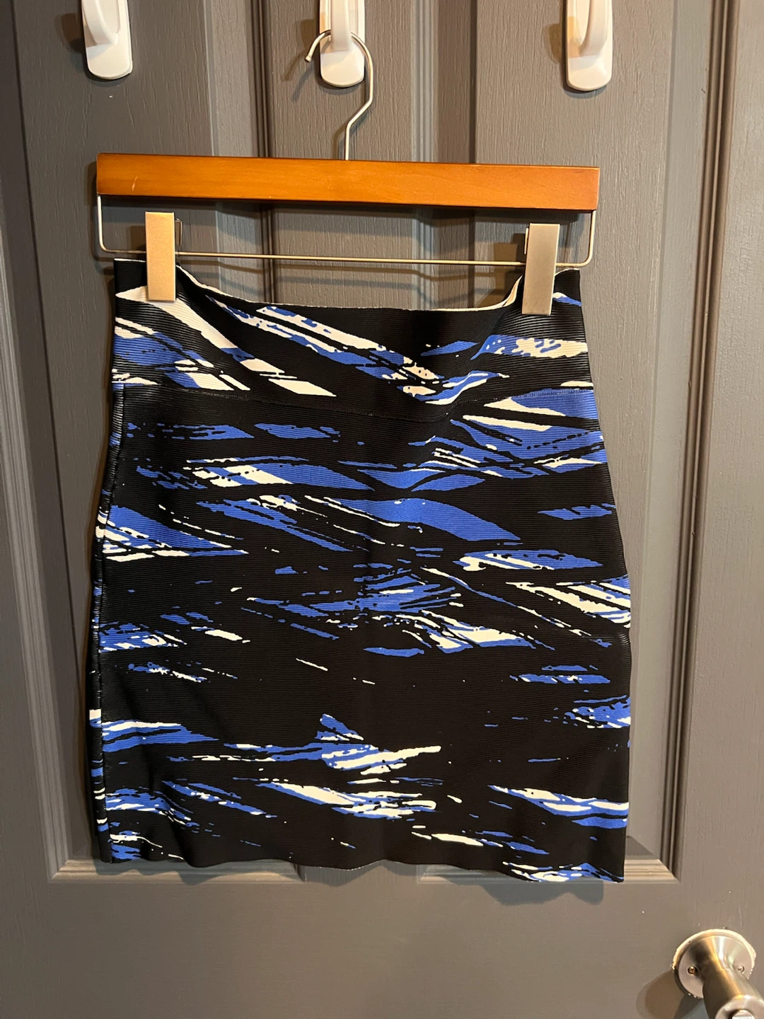 BCBG Abstract Print Bandage Skirt