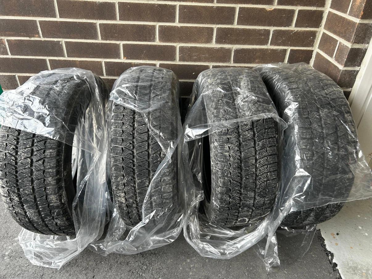 4x Bridgestone Blizzak WS90 215/55R18 Winter Tires - photo 3