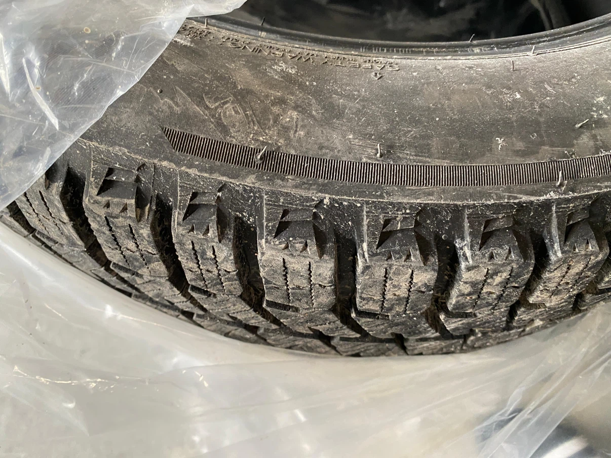 4x Bridgestone Blizzak WS90 215/55R18 Winter Tires - photo 5