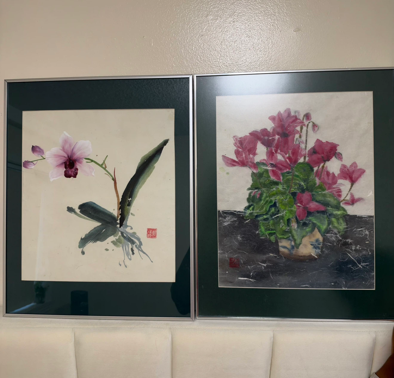 Two Framed Floral Paintings - photo 3