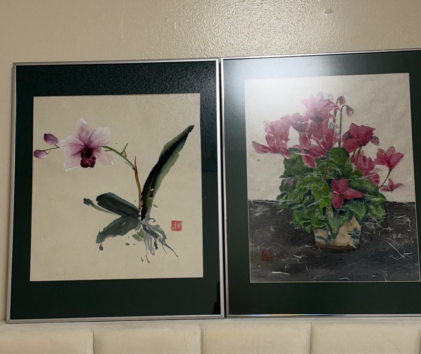 Two Framed Floral Paintings - photo 4