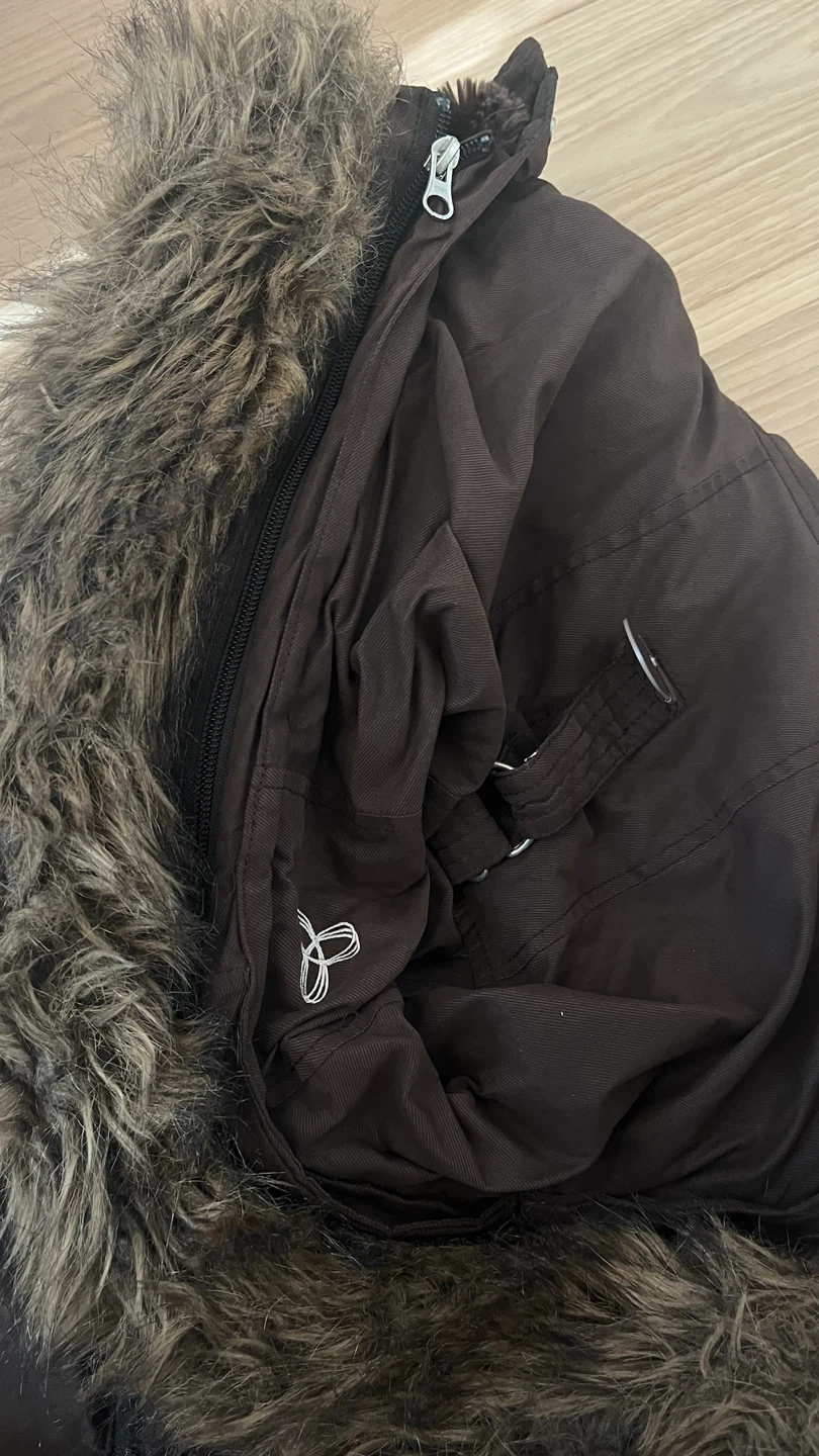 Aritzia TNA vintage Bear Paw Parka - XS - photo 3