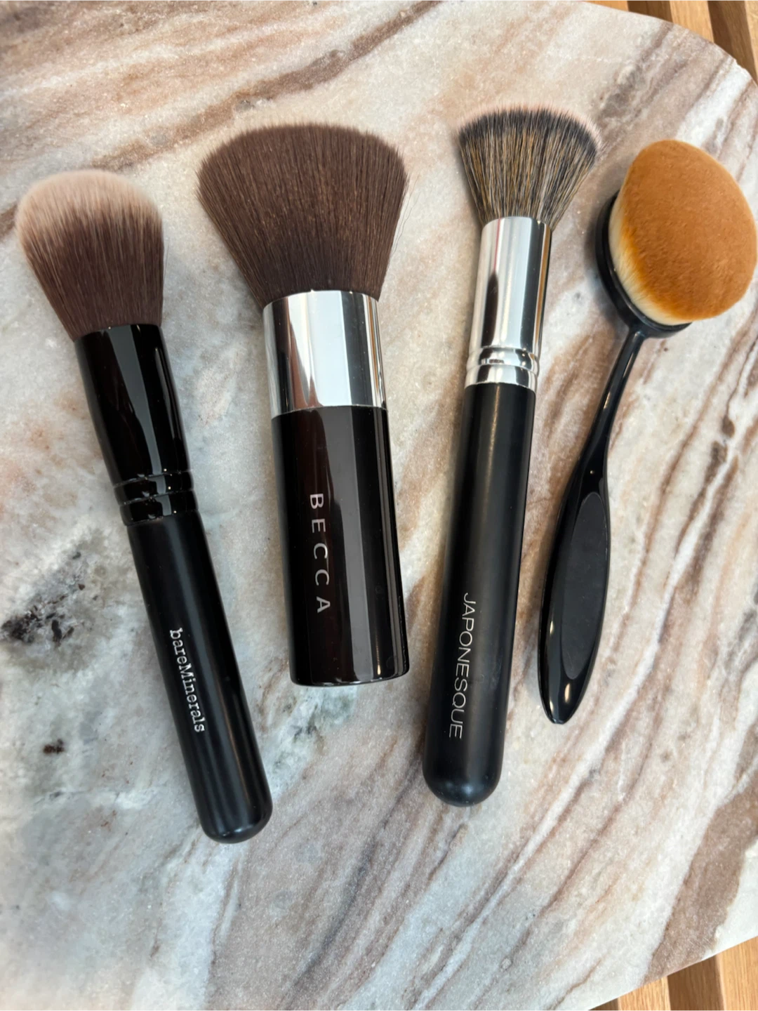 4 Makeup Brushes - photo 2