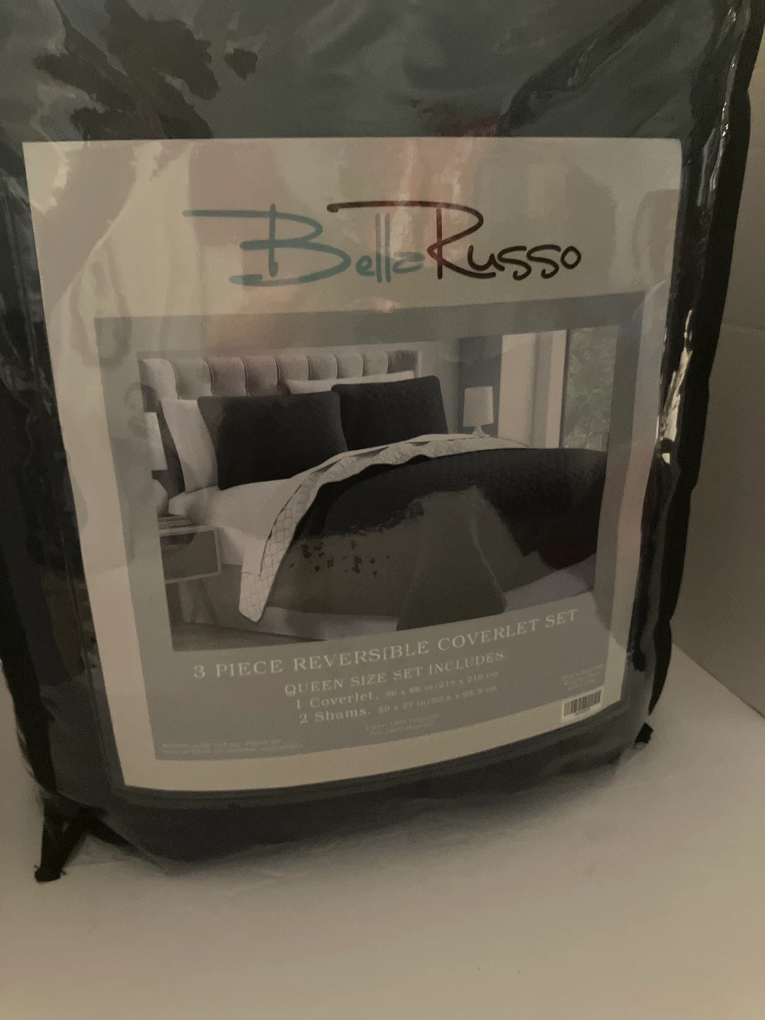 Used Bella Russo 3-Piece Reversible Queen Coverlet Set