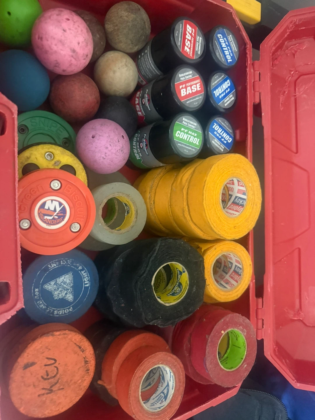 ProFormance Hockey Wax and Training Puck Set - photo 4