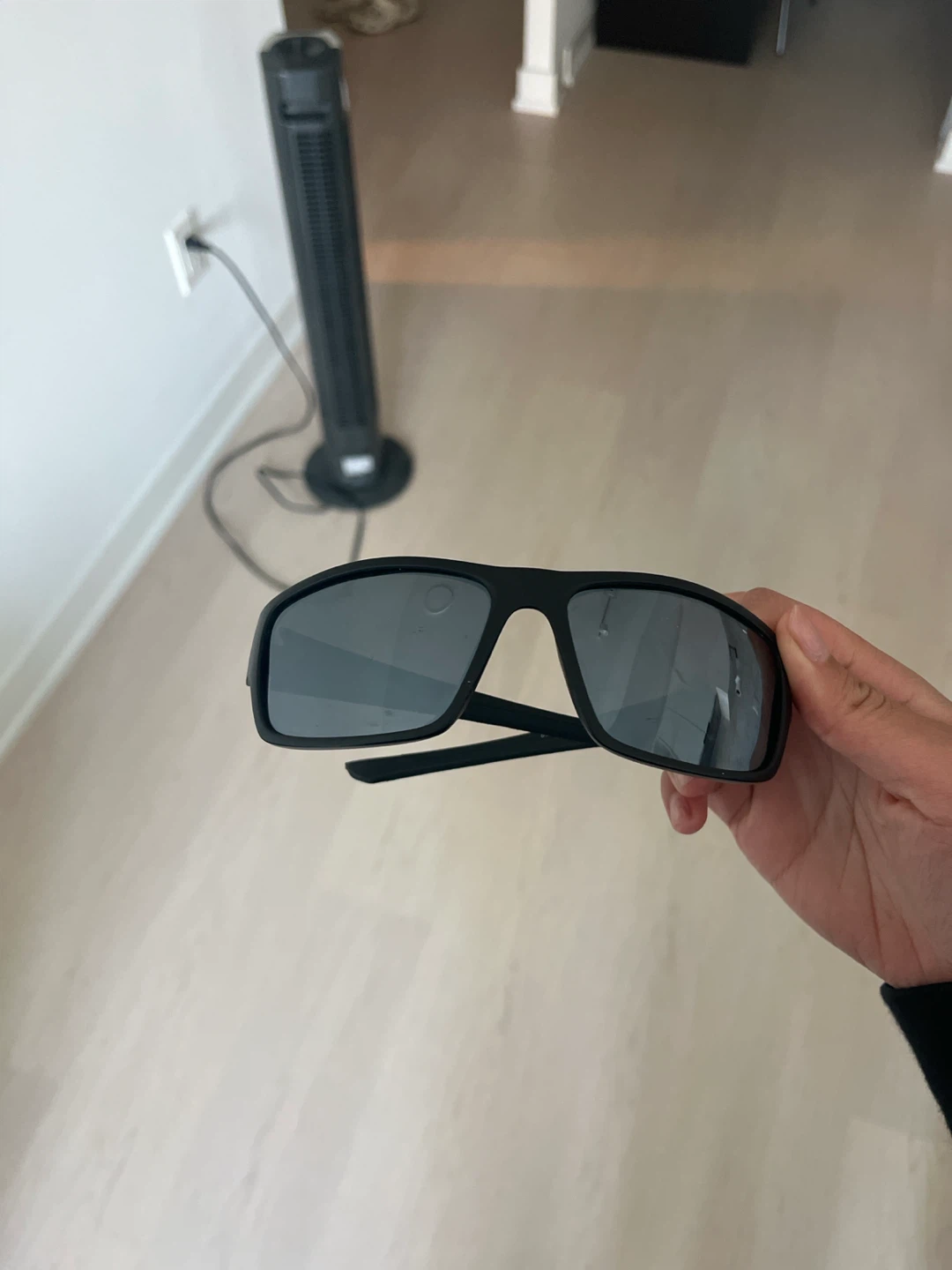 Black Rectangular Sunglasses